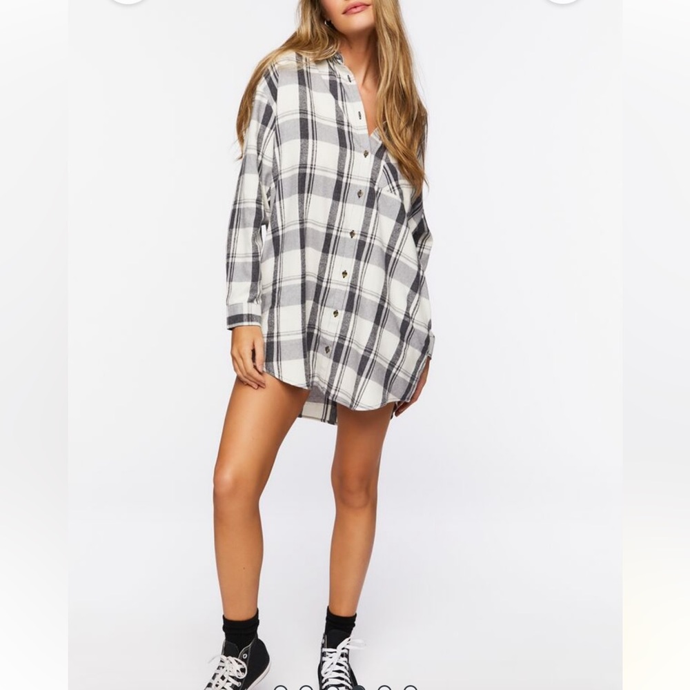 Forever21 Ivory SweaterDress Cardigan Flannel with pockets